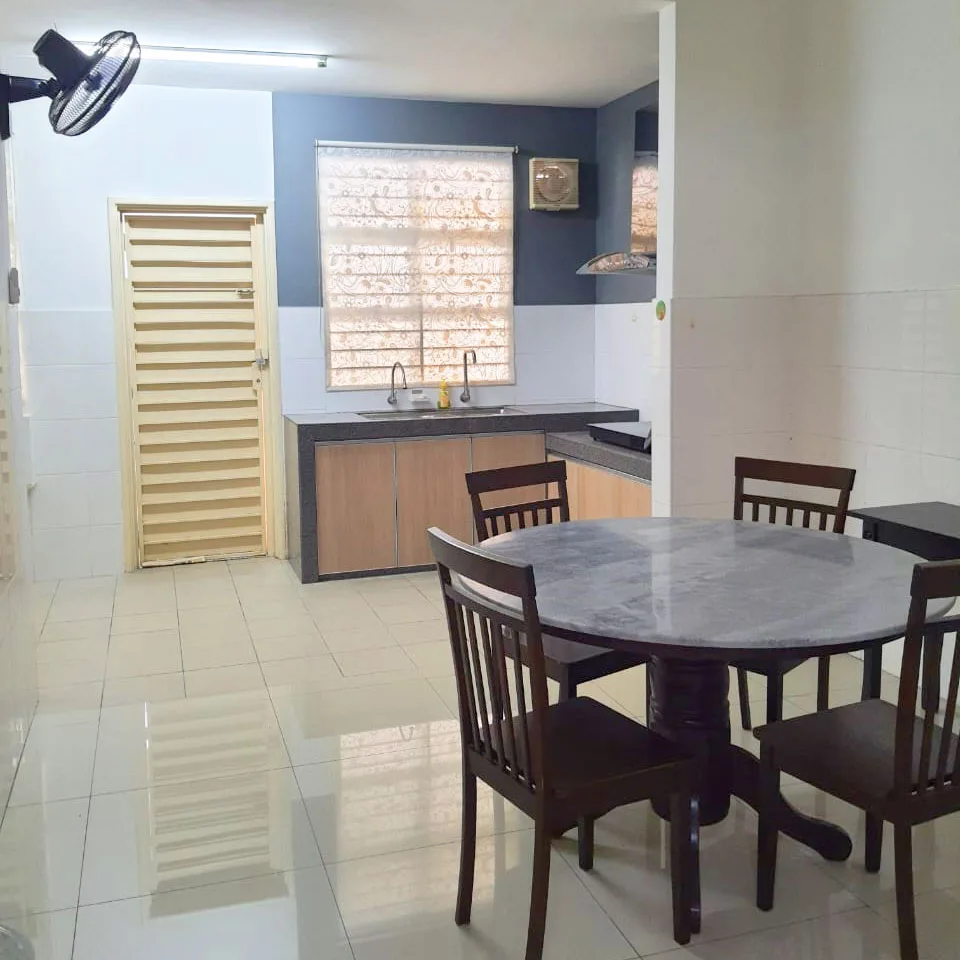 4R4B Double Storey House @ Kota Kemuning